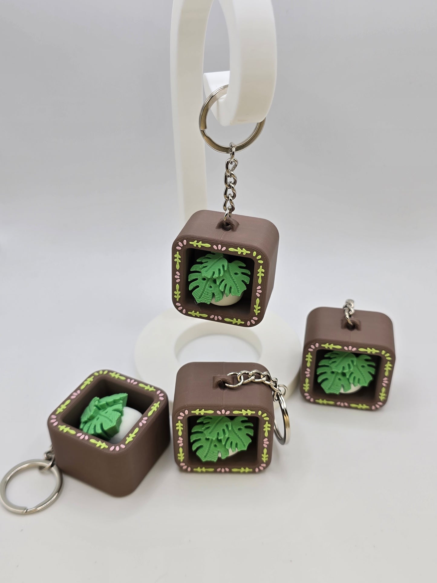 Monstera Mini Bookshelf clicker